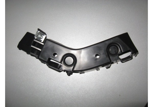Направляюча переднего бампера ліва Peugeot Partner , Citroen Berlingo , (02-08), 9644734280*